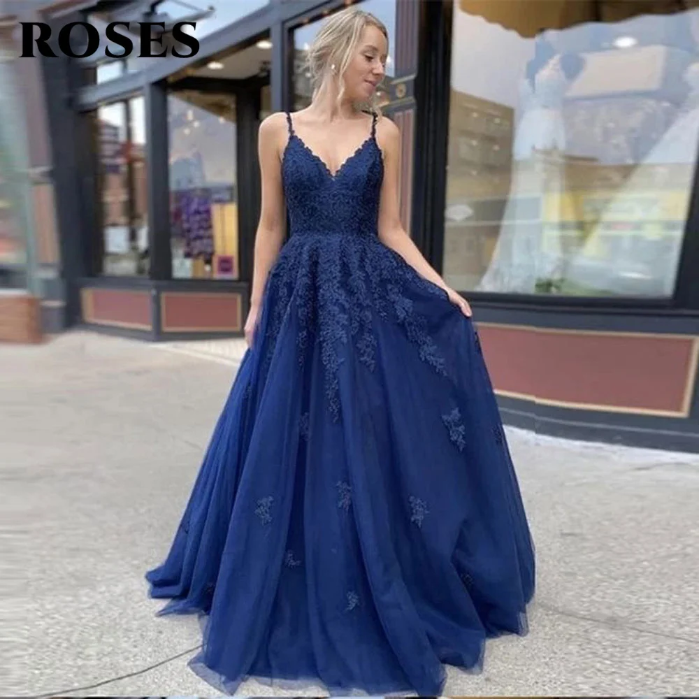 

Lace Navy Blue V-neck Vestidos De Fiesta Noche Prom Party Evening Dresses Robe De Soiree Gown Frock Long Soft Tulle Lace-up