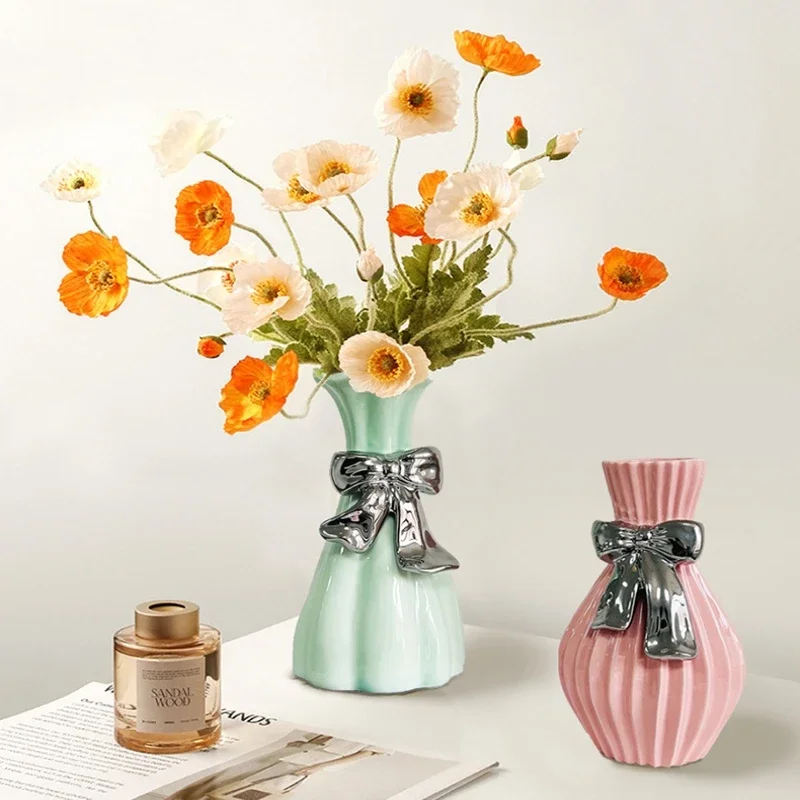 

Adorable Ceramic Mini Vase with Bow Home Bow Hand Bouquet Vase Ceramic Small Vase Creative Ornaments Home Decoration