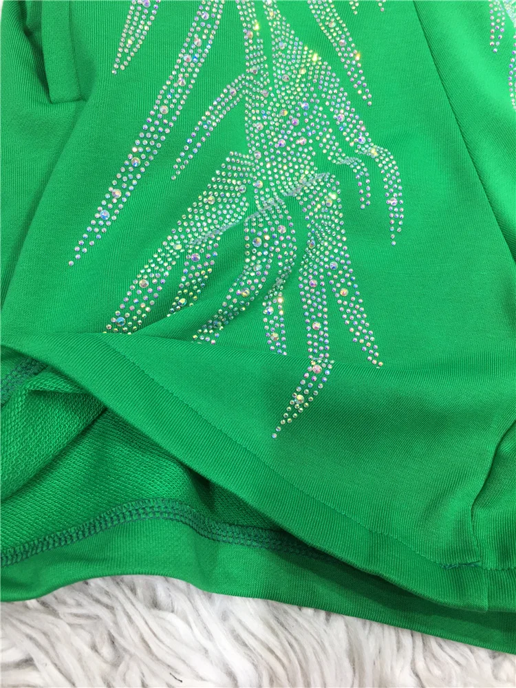 Blingbling  Hot Drilling Women Green Shorts 2023 New Summer Fashion Loose Wide Leg Pants Elastic Waist All-match Sports Shorts