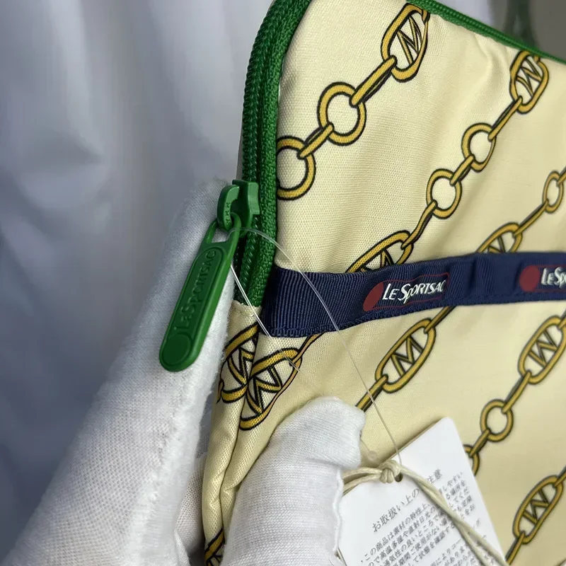 Lesportsacs женская сумка с мультяшным принтом 24*33*1 5 см ручная для общественных