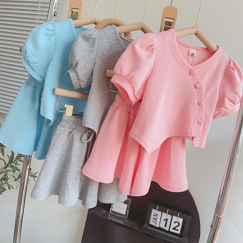 

2-8 Years Kids Girls Summer Clothing Set Irregular Solid Puff Sleeve Top+High Waist Loose Shorts Suit 2Pcs Children Clothes 2023