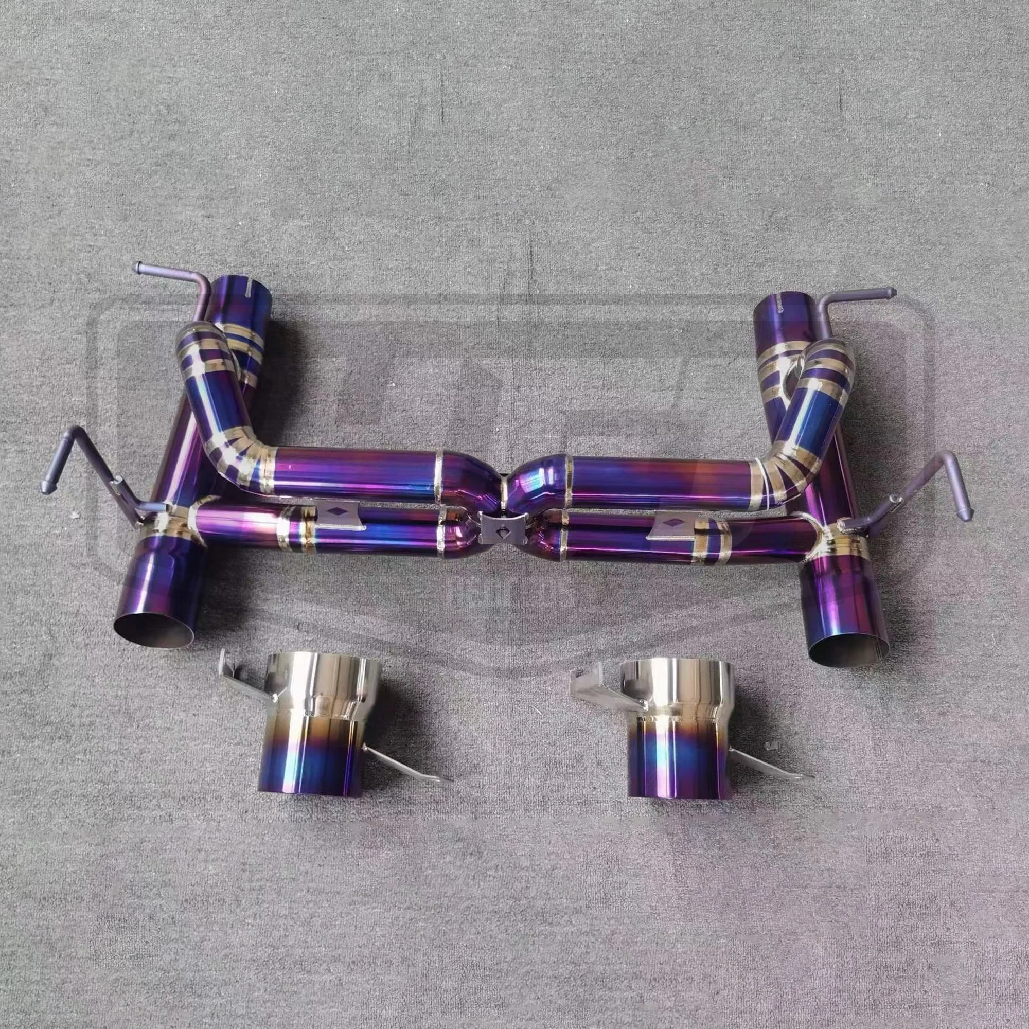 Выхлопная система HEO для Ferrari 488 GTB/Pista F142M 2015-2018 3 9T с титановыми наконечниками