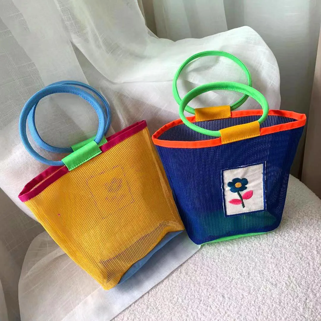 

Summer Mesh Tote Bag Small Flower Fashion Hollow Bag Seaside Holiday Beach Bag Contrast Color