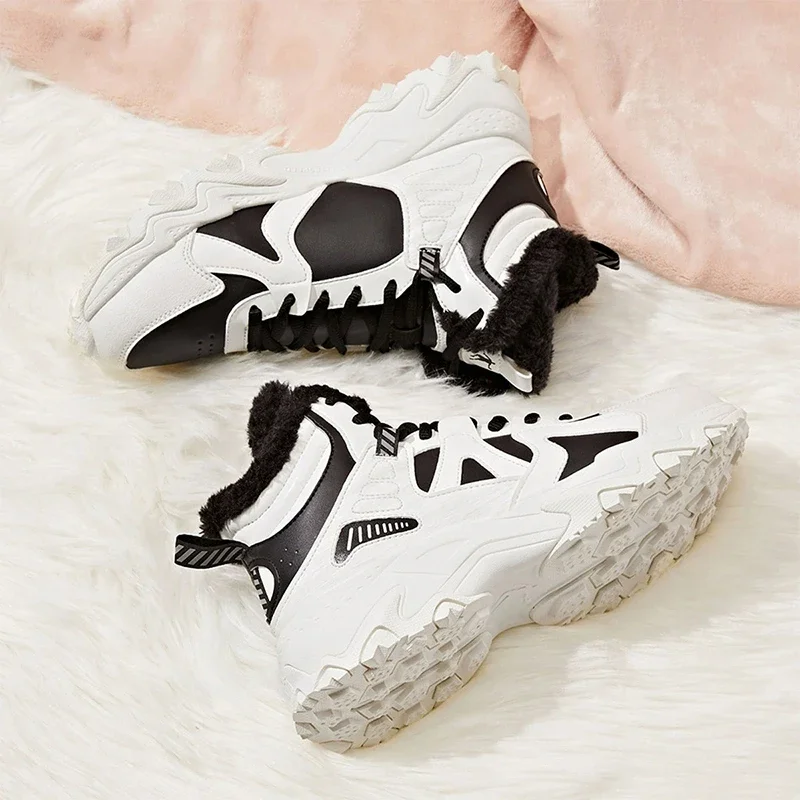 QIAODAN Plus бархатные теплые кроссовки для женщин новинка зимы 2024 кожаные