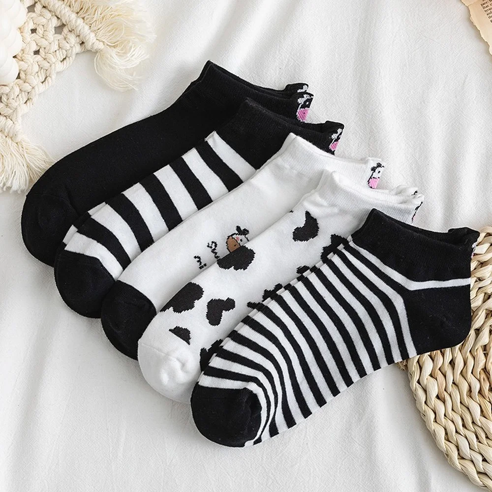 5 Pairs Spring and Summer New Trend Fashion Casual Women Socks Ins Black and White Cow Boat Socks Cartoon Cute Low Socks