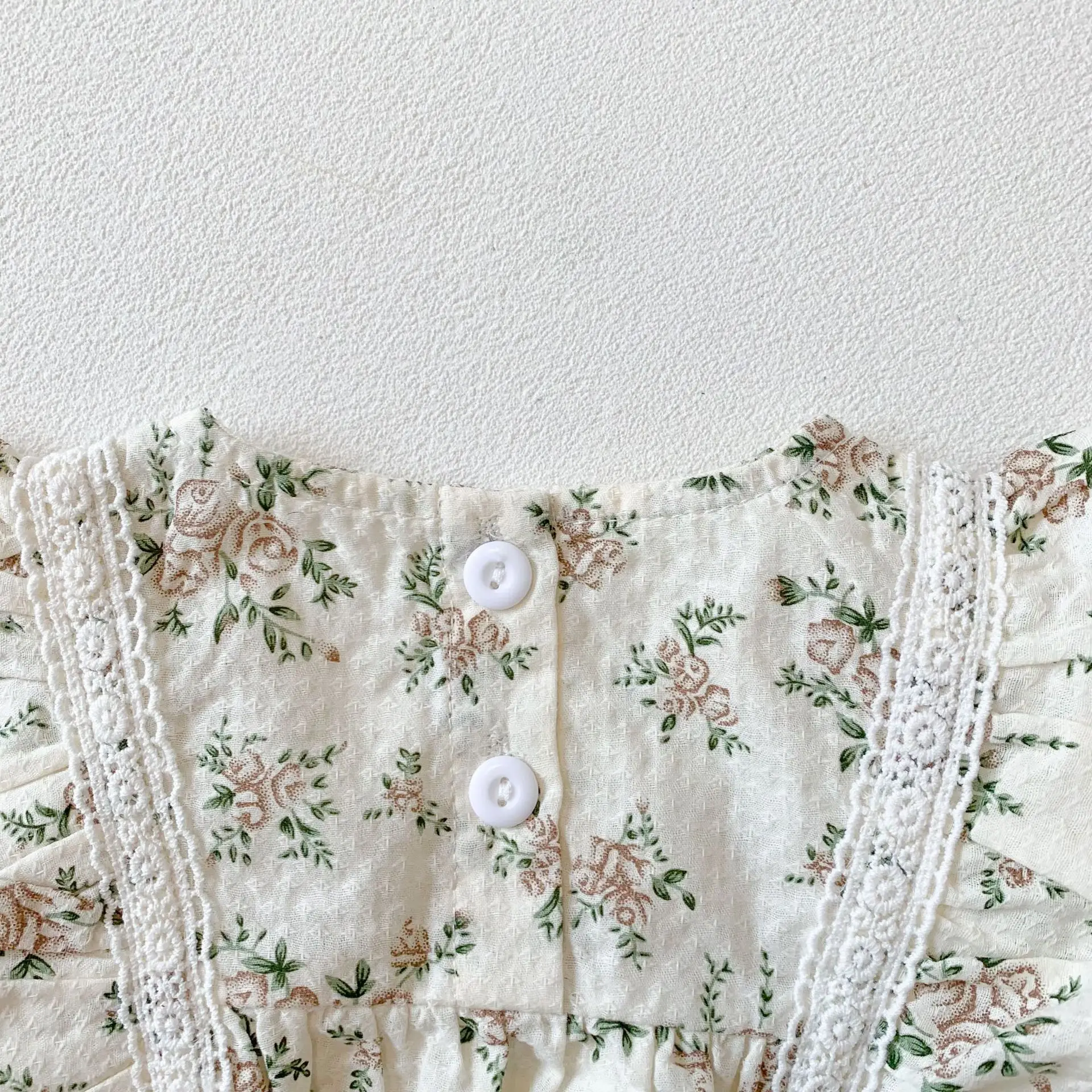 Freely Move Baby Spring Clothing Infant Newborn Baby Girls Bodysuit Lace Floral Clothes Outfit O-neck Baby Jumpsuit Playsuit