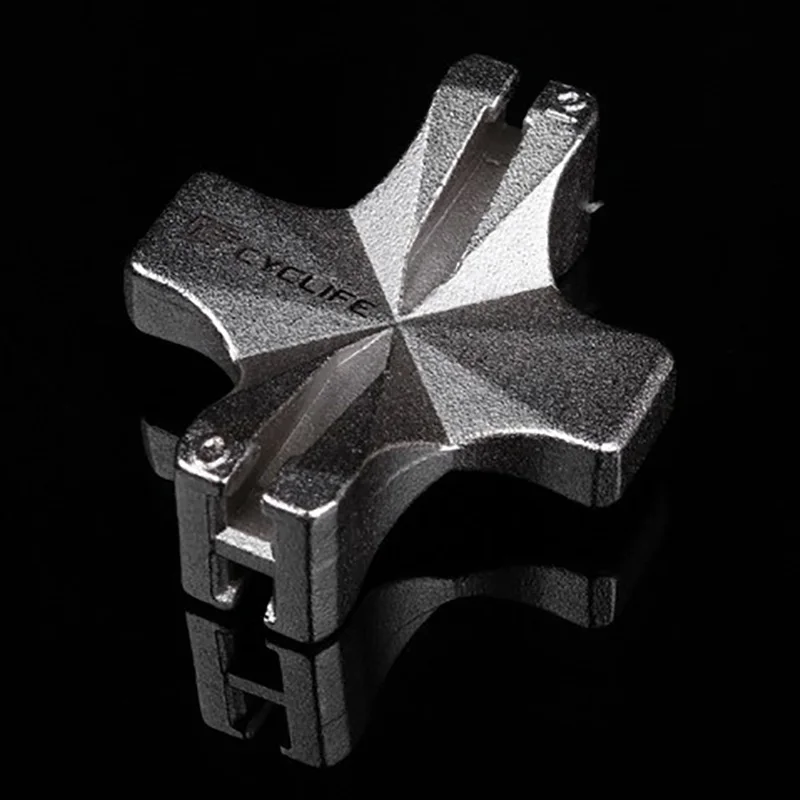 Ключ для спиц велосипедов CYCLIFE Advanced подходит высокопрочных колец с оплеткой