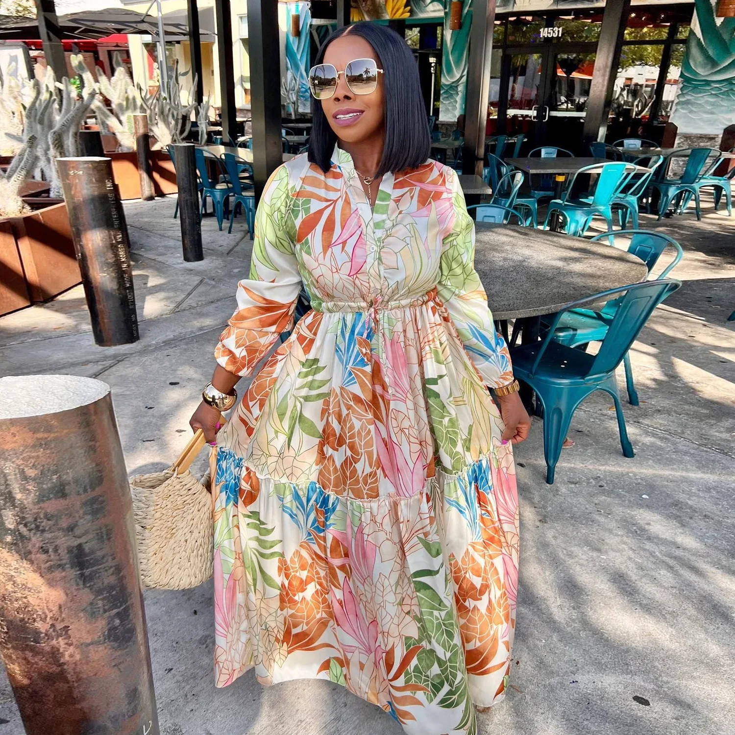 

Женские праздничные и длинные осенне-зимние тонкие бретельки с тропическим принтом листвы перед Высоким Разрезом плавучее платье