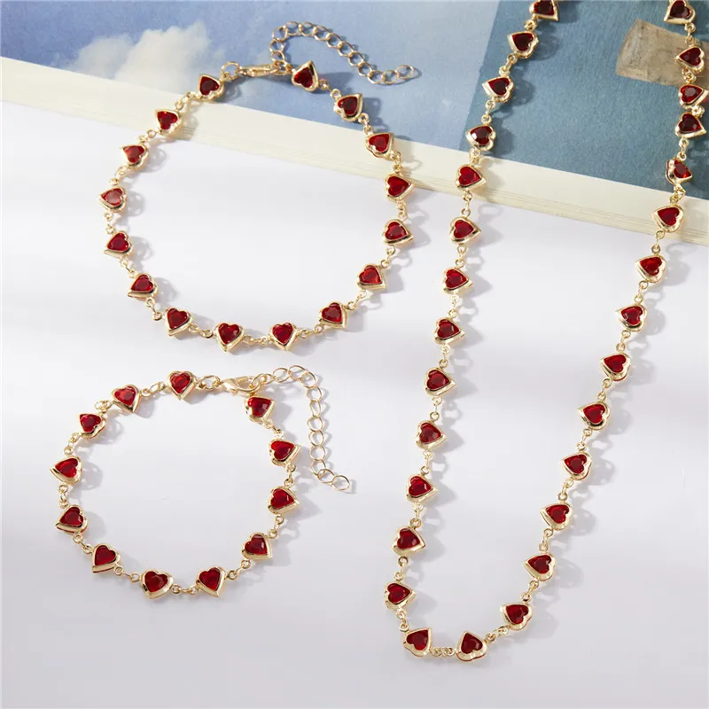 

Exquisite Boho Candy Color Heart Shaped Crystal Bracelet for Women Fashion Charm Zircon Butterfly Pearl Metal Chain Bracelets