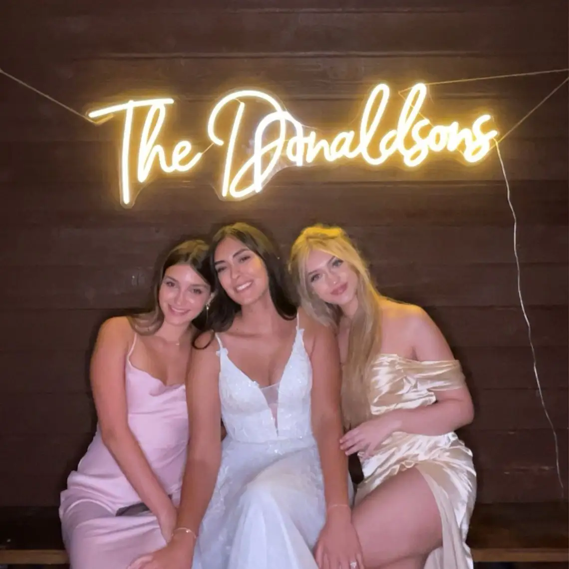 Неоновая светодиодная вывеска на заказ декор с логотипом комнаты индивидуальный