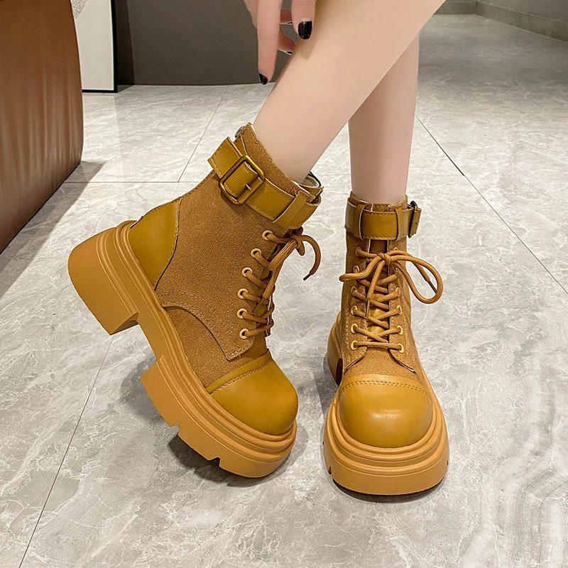 

2023 New Autumn/Winter Zipper Round Thick Anti Slip Bottom High Heel Cross Lace Up Buckle Splice Casual Warm Women's Short Boots