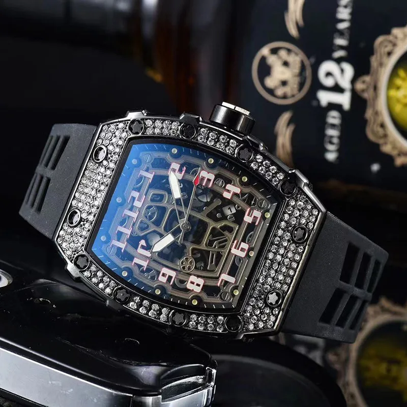 Personality Yellow Silicone Arabic Numbers Quartz Watch Tonneau Shape Black Diamond Unique Men Watch Fashion Luminous Wristwatch