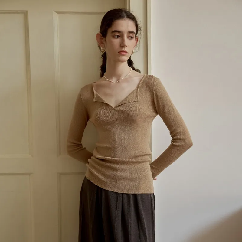 Осенне-зимний свитер вязаная женская рубашка новый французский облегающий