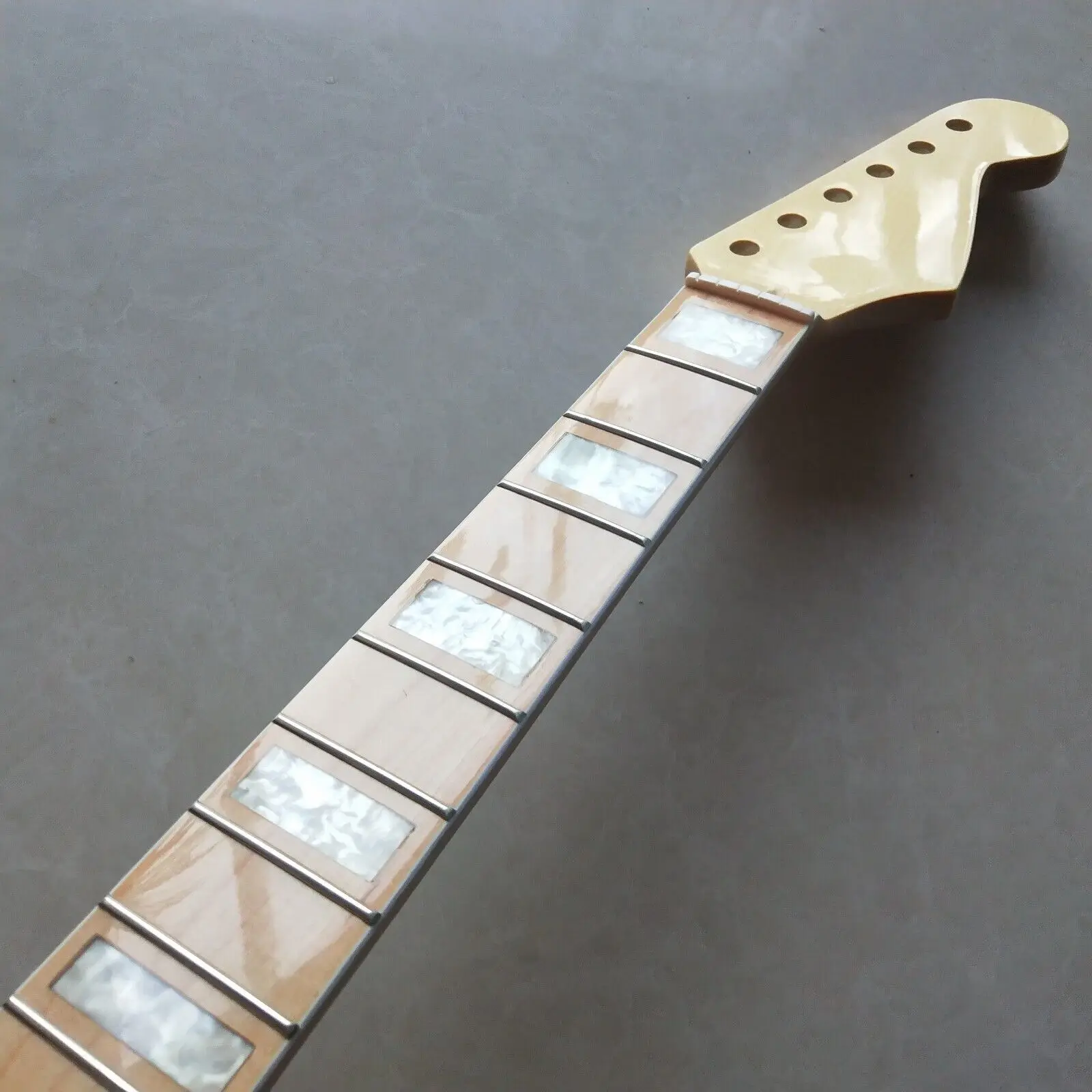 New Maple Guitar neck 22 fret 25.5