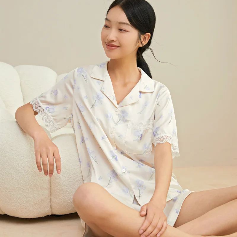 Pajamas for Women's Summer Thin Loose and Comfortable Short-sleeved Shorts Home Service Cardigan High-end Can Be Worn Outside