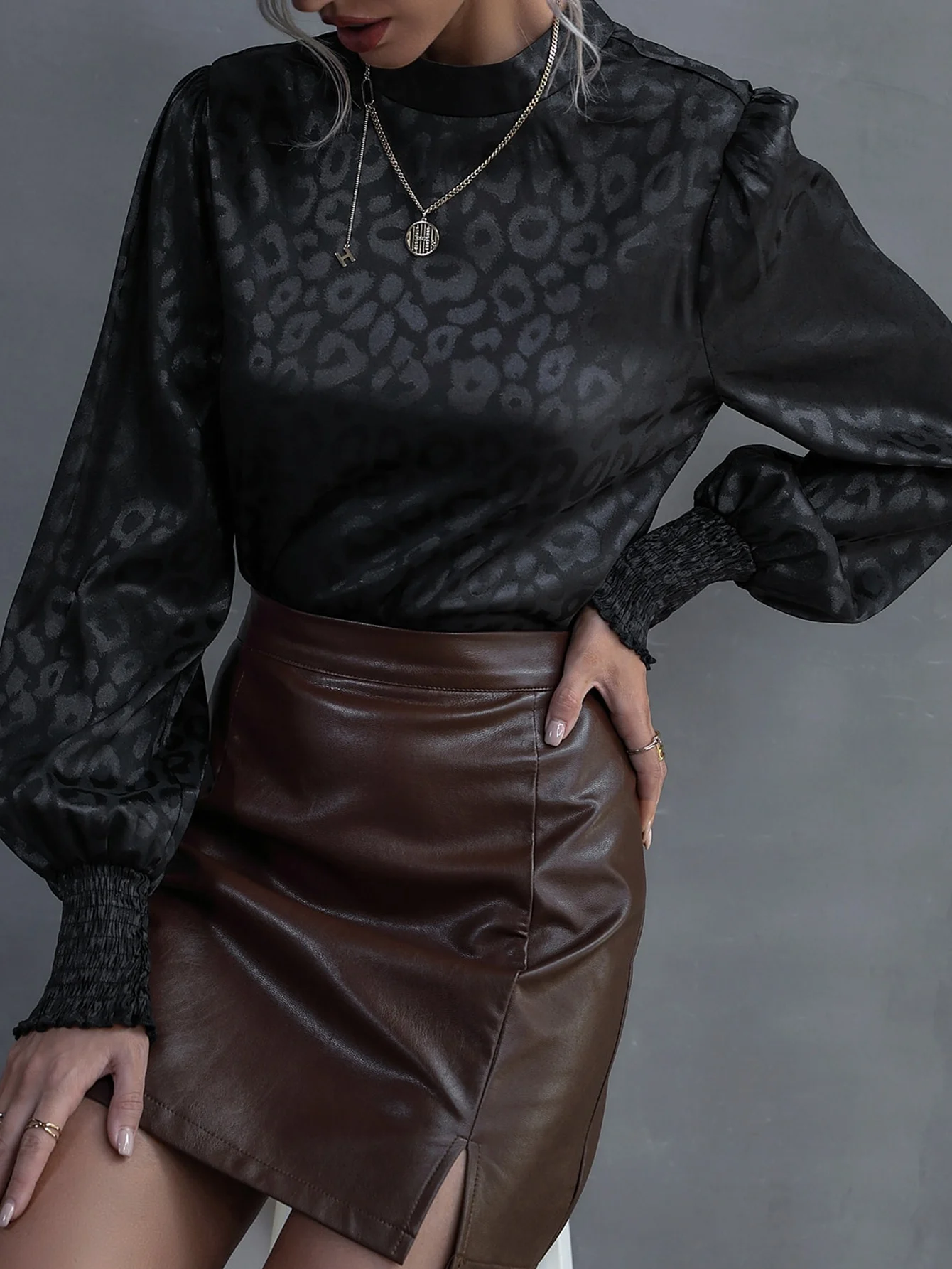 

Finjani Women's Blouse Leopard Print Mock Neck Bishop Sleeve Blouses Elegent Casual Top For Autumn 2023 New