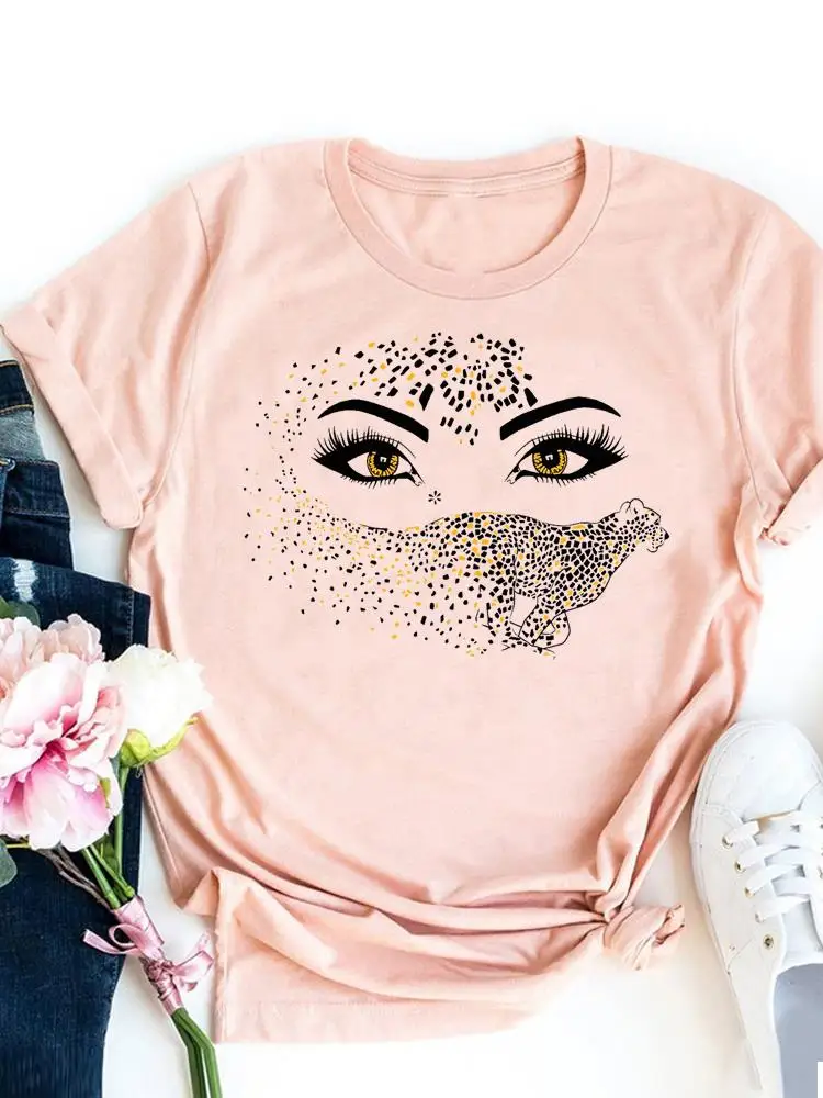 

Женская модная Милая одежда с леопардовым принтом и ресницами, футболка с коротким рукавом и принтом, летний топ, базовая футболка с графиче...