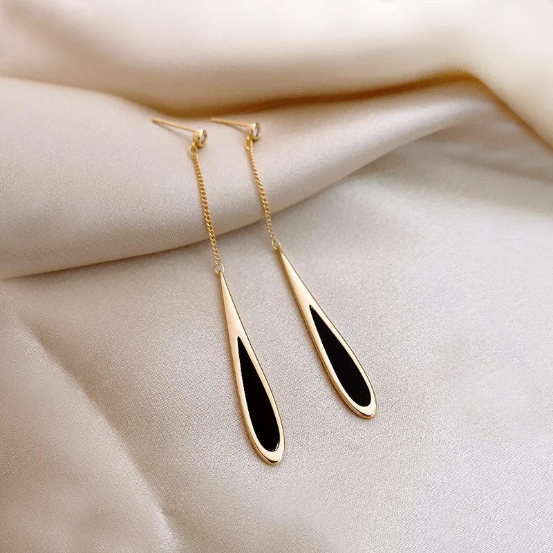 

2023 New Exquisite Enamel Black Drop Tassel Long Earrings Fashion Party Luxury Accessories For Women‘s Temperament Jewelry Gifts