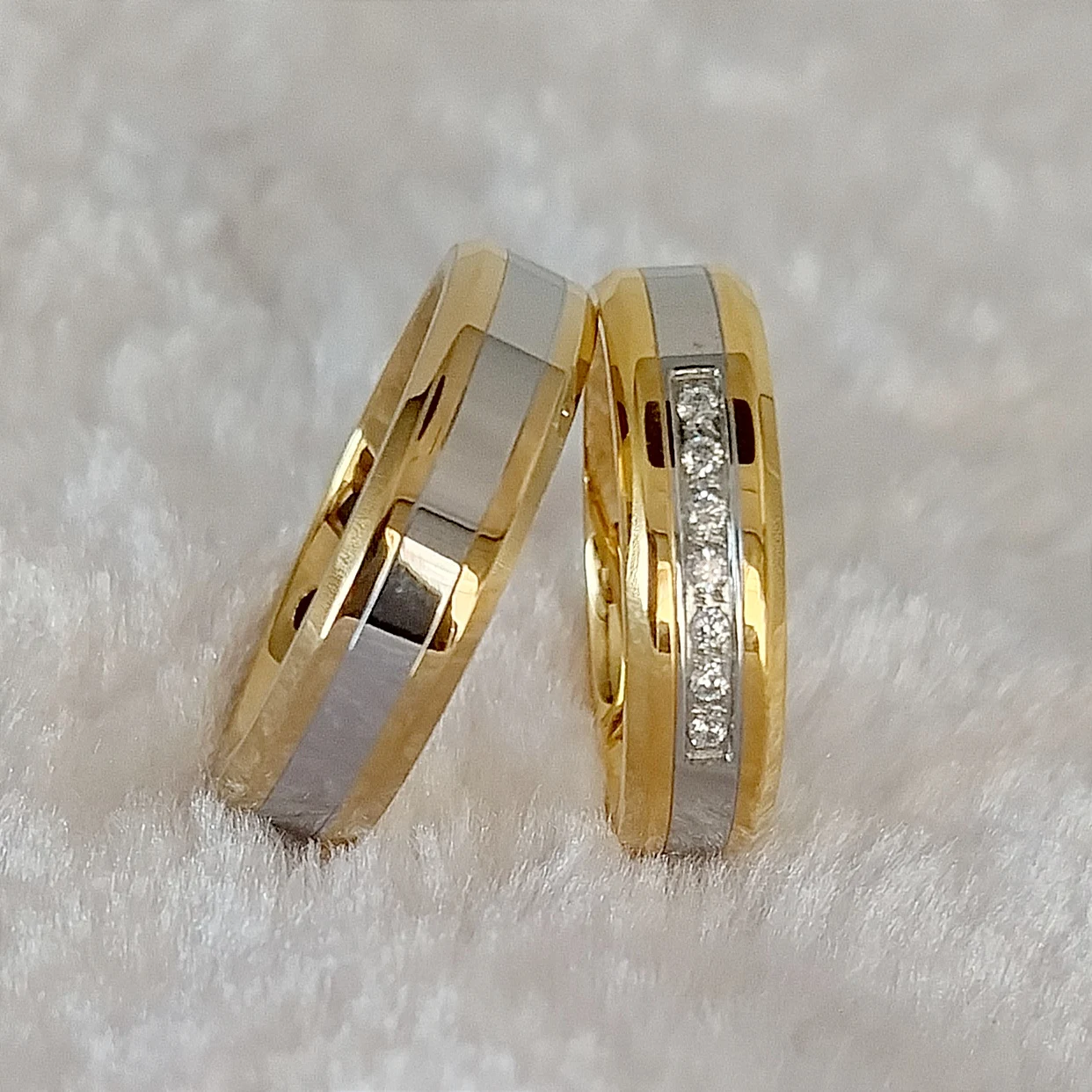 

High Quality cz stones Lovers Marriage Promise Wedding Rings sets for Couples Western 18k Gold Plated stainless steel jewelry