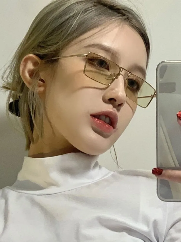 

Luxury Square Sunglasses Women Brand Designer Rectangle Green Sun Glasses Fashion Vintage Metal Frame Eyewear UV400 Oculos