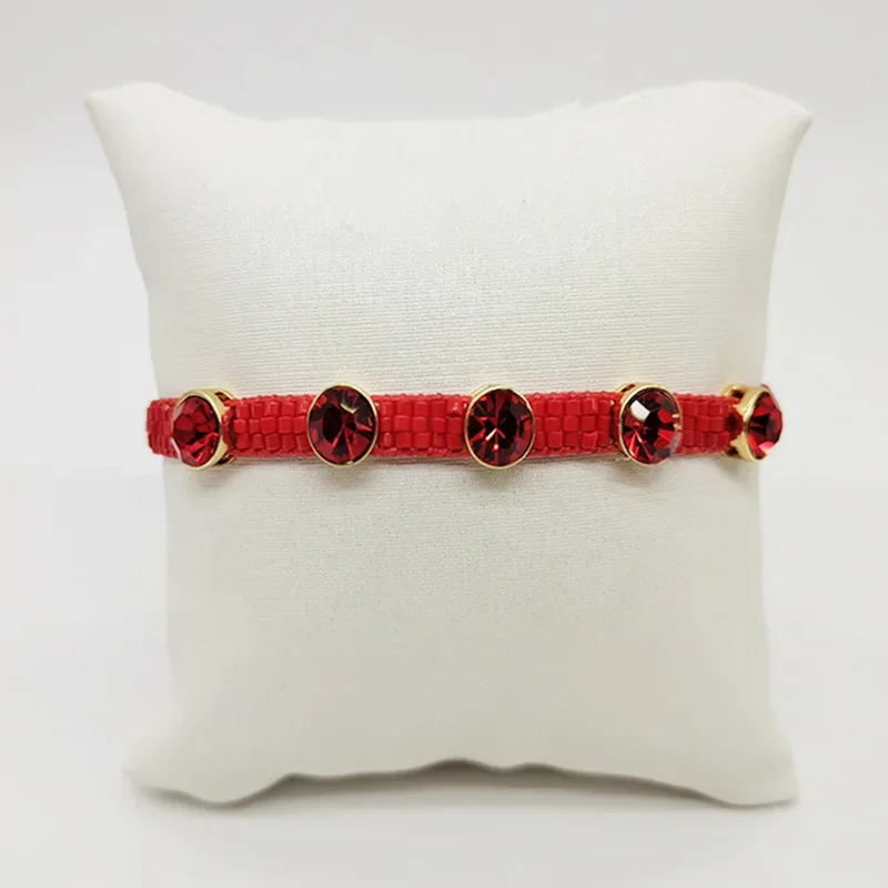 Регулируемый многослойный браслет ручной вязки