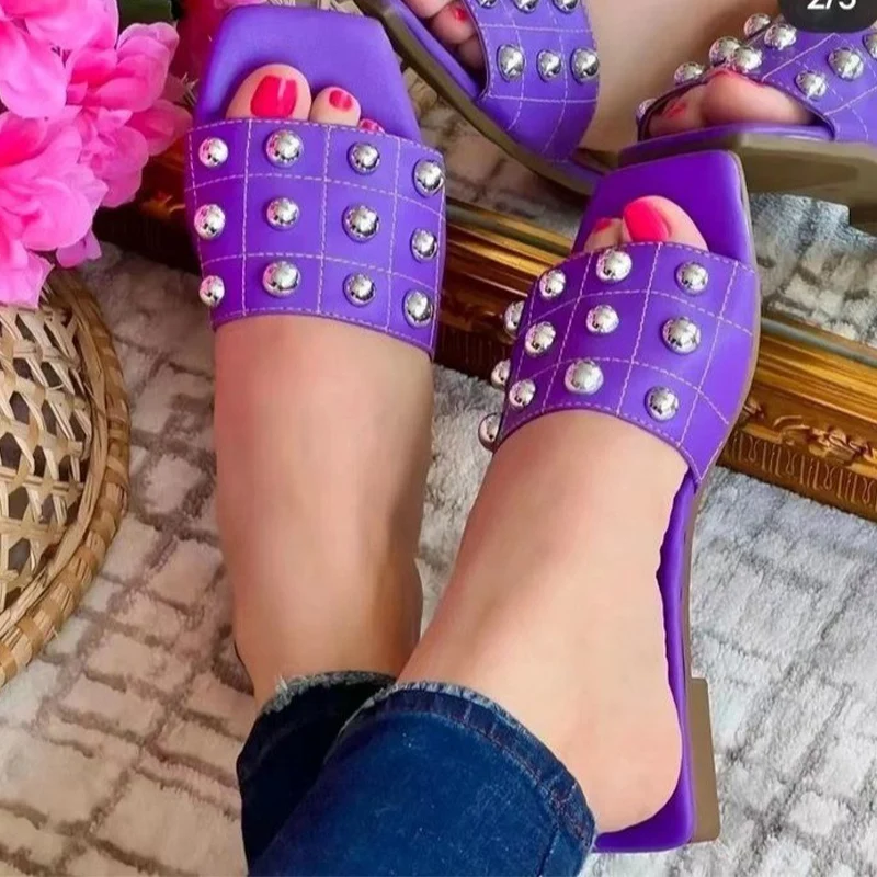 

Женские сандалии на плоской подошве, летняя пляжная обувь, новинка 2023, модные шлепанцы с ремешком на пятке, повседневная обувь, женская обувь
