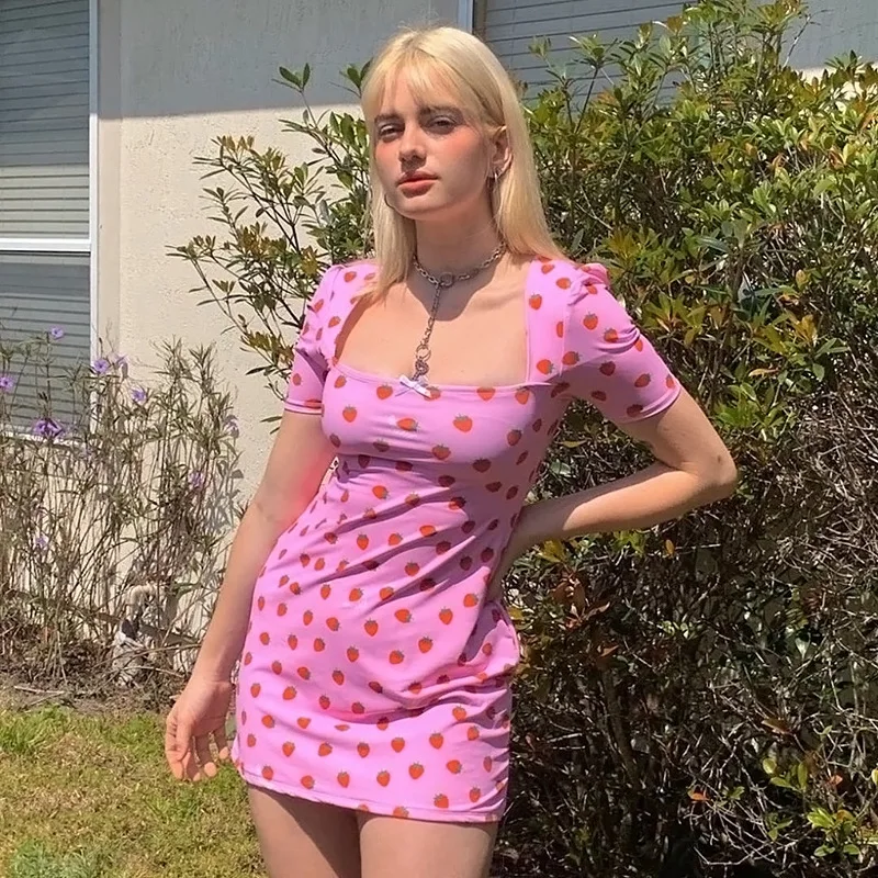 

Pink Strawberry Dress Women Sweet Slim Square Collar Short Sleeve Dresses Summer New 2023 Cute Y2k Clothing Simple Streetwears