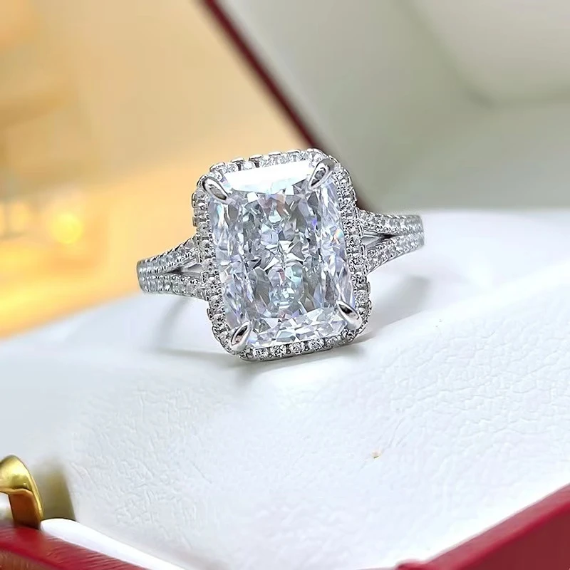 

Huitan Luxury Crystal Square Cubic Zirconia Wedding Rings for Women Fashion Contracted Design Engagement Bands Female Jewelry