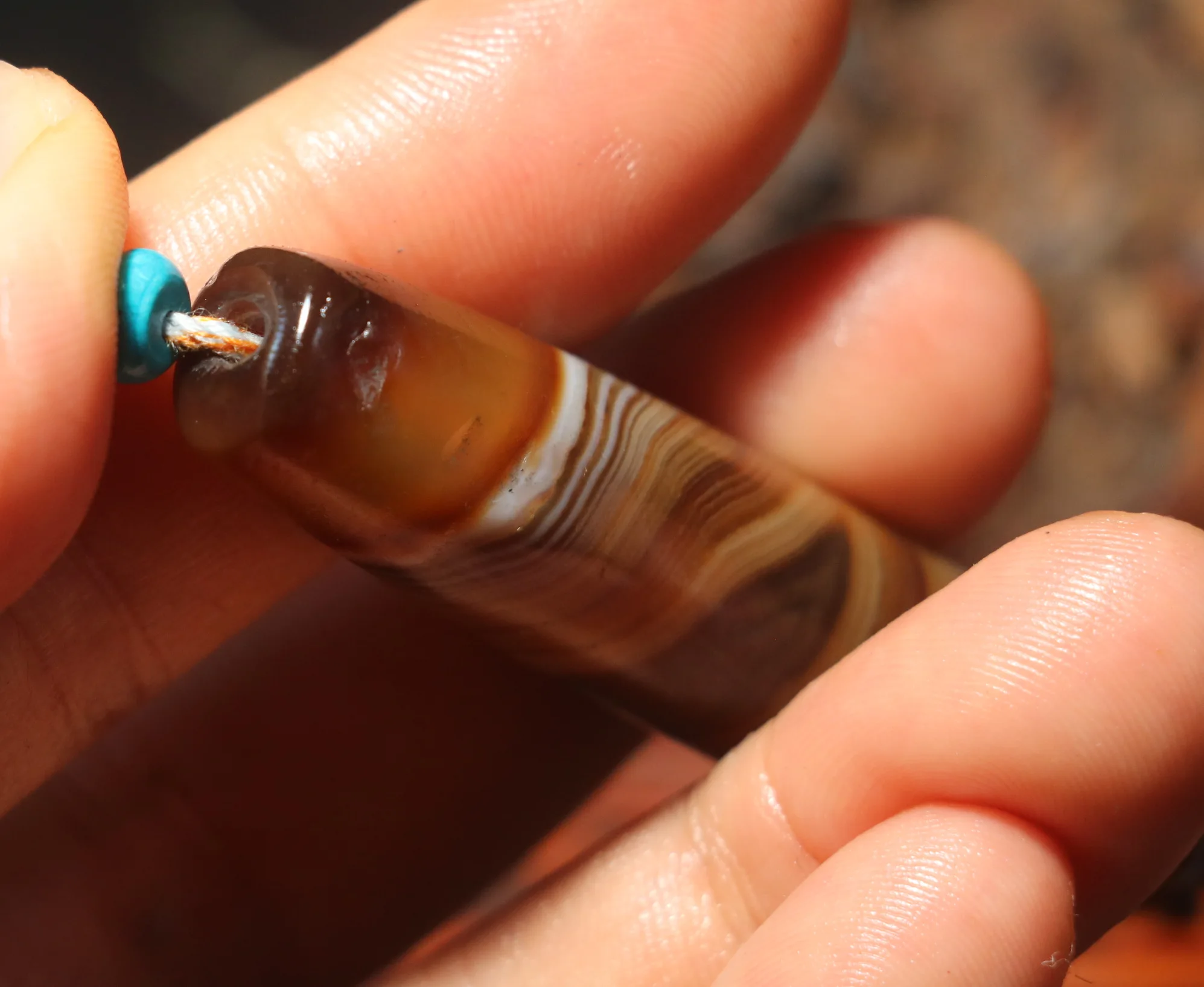 Энергетические тибетские старые Агаты полностью натуральные шелковые черви