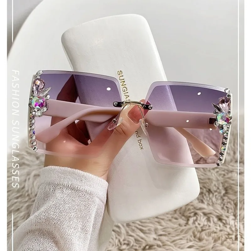

Luxury Designer Bee Sunglasses Women Bling Rhinestone Gradient Lens Sun Glasses Rimless Vintage Eyeglasses Gafas De Sol Mujer