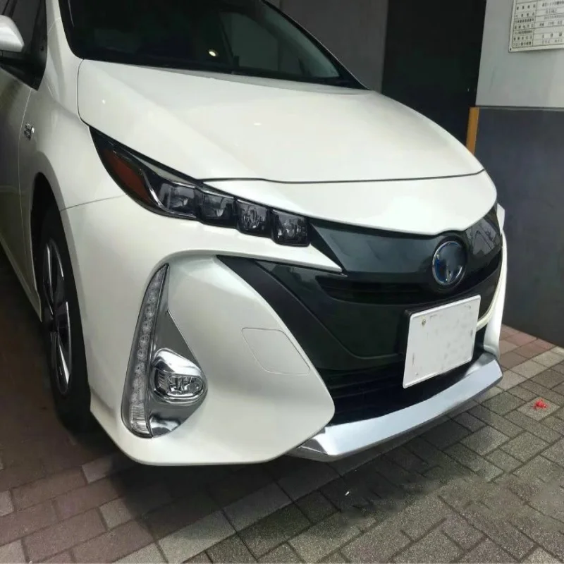 

For Toyota Prius Prime PHV 2017 2018 ABS Chrome front Fog Light Foglight Lamp Cover Trim Foglamp Reflector sticker Car Styling