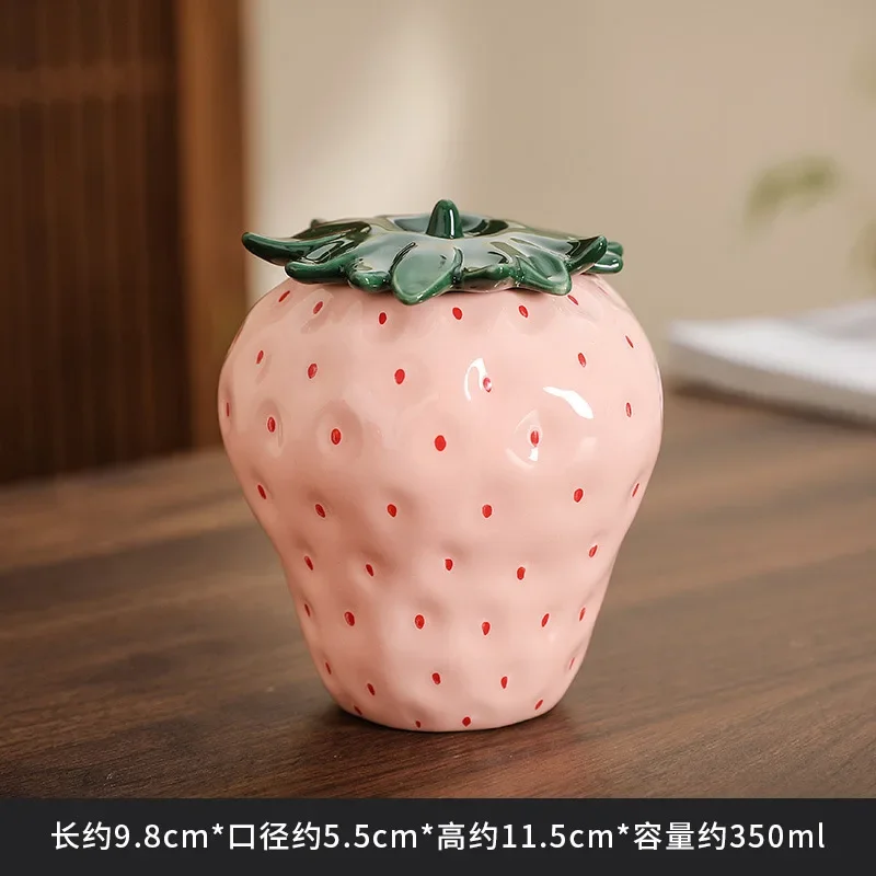 

Клубничная керамическая банка для чая