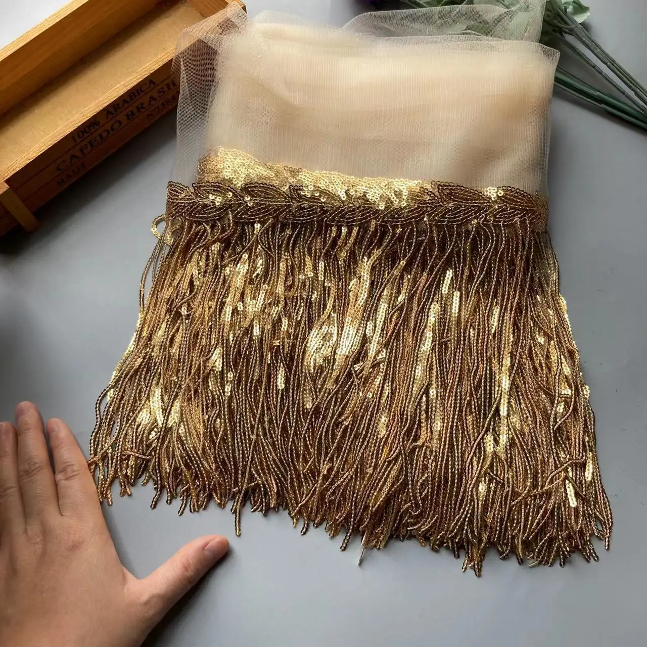 

2 Yards Deep Gold 20cm Sequins Tassel Lace Fabric Fringe Trim Ribbon DIY Dance Performance Dresses Decoration Accessories