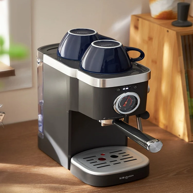 Небольшая профессиональная кофеварка для эспрессо латте капучино домашнего