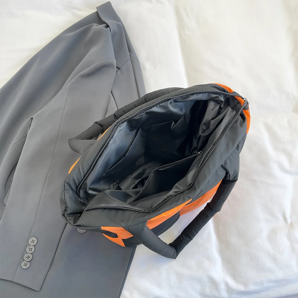 Женская модная сумка через плечо контрастного цвета большая вместительная