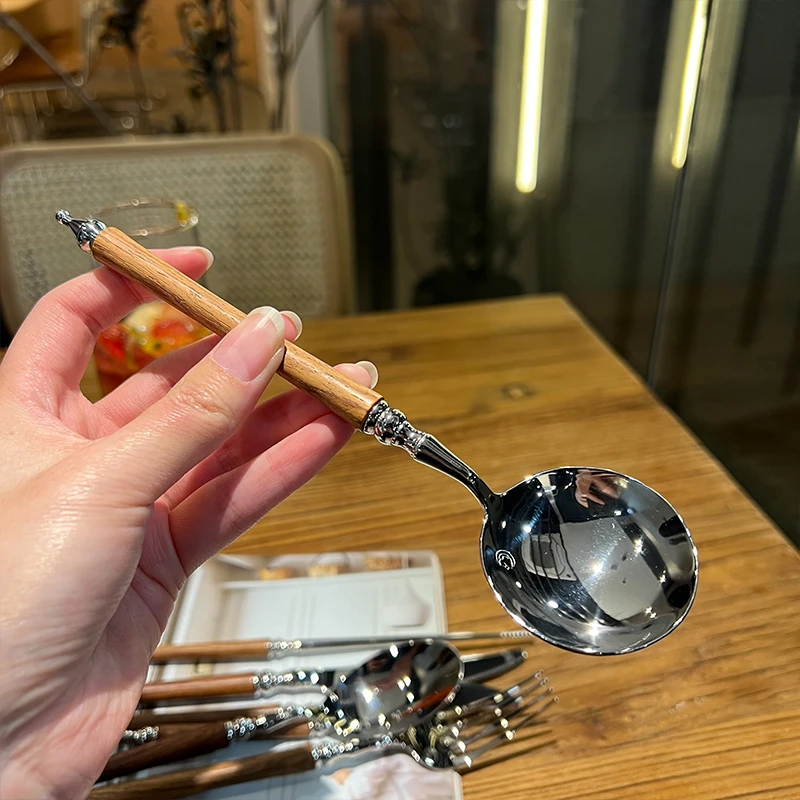 

Набор посуды из нержавеющей стали Святой замок