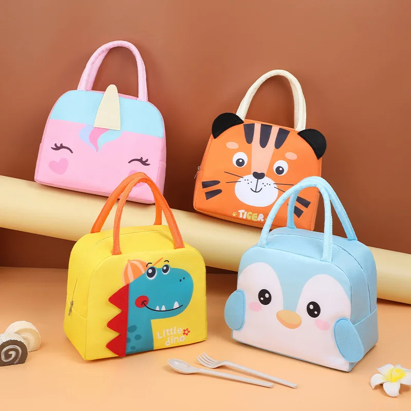 

Cartoon Insulated Lunch Bag Portable Bag for Children School Trip Bag 3D Three-dimensional Cute Thermal Lunch Box Picnic Bag