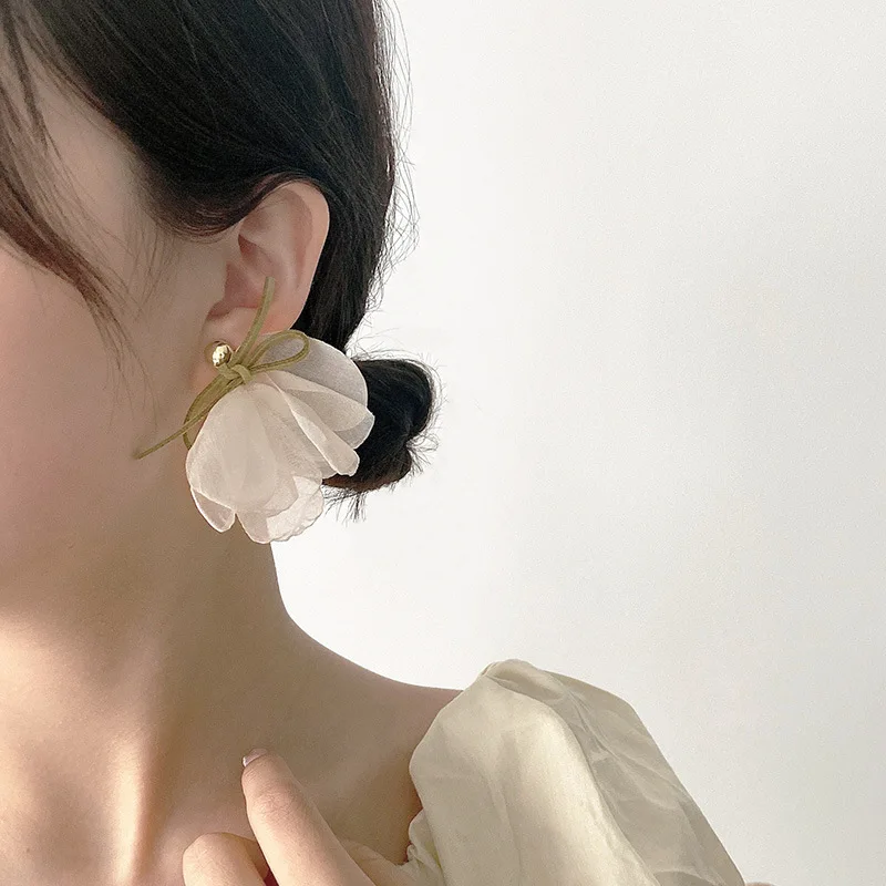 Fashion Chiffon Flower Women's Earrings Boho Petal Pendant Earrings Elegant Casual Jewelry Accessories