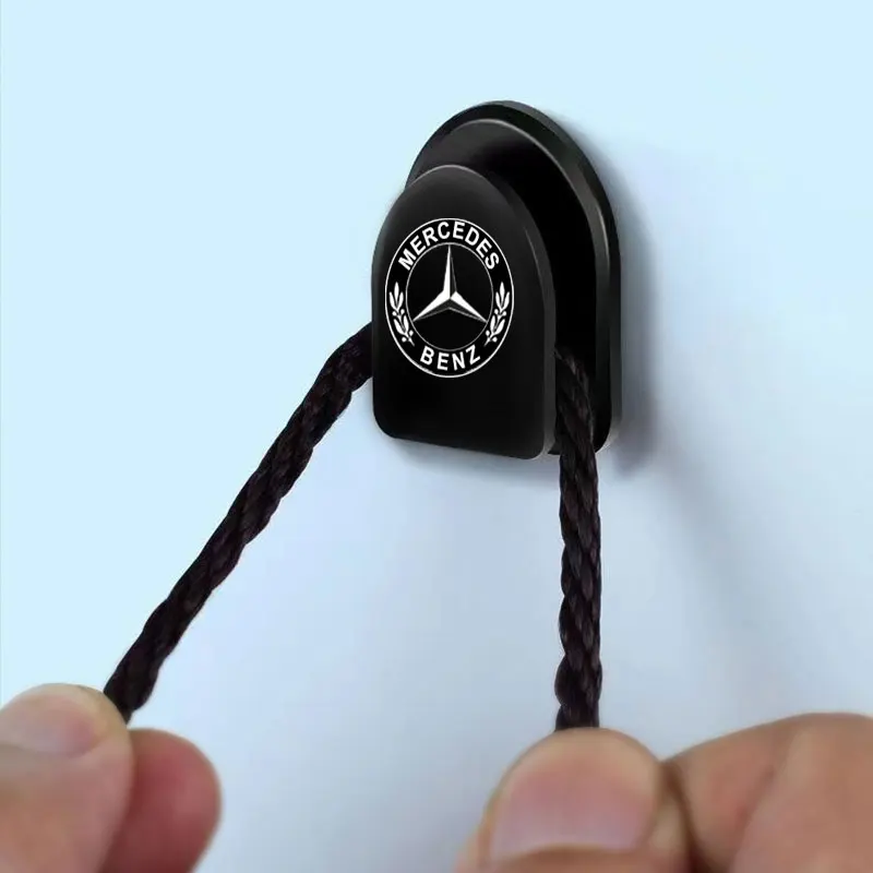 Фото Новый мини-органайзер для автомобиля, крючок для хранения USB-кабелей и ключей, самоклеящиеся настенные крючки-наклейки для Mercedes Benz C200 C300 A160 180 №4