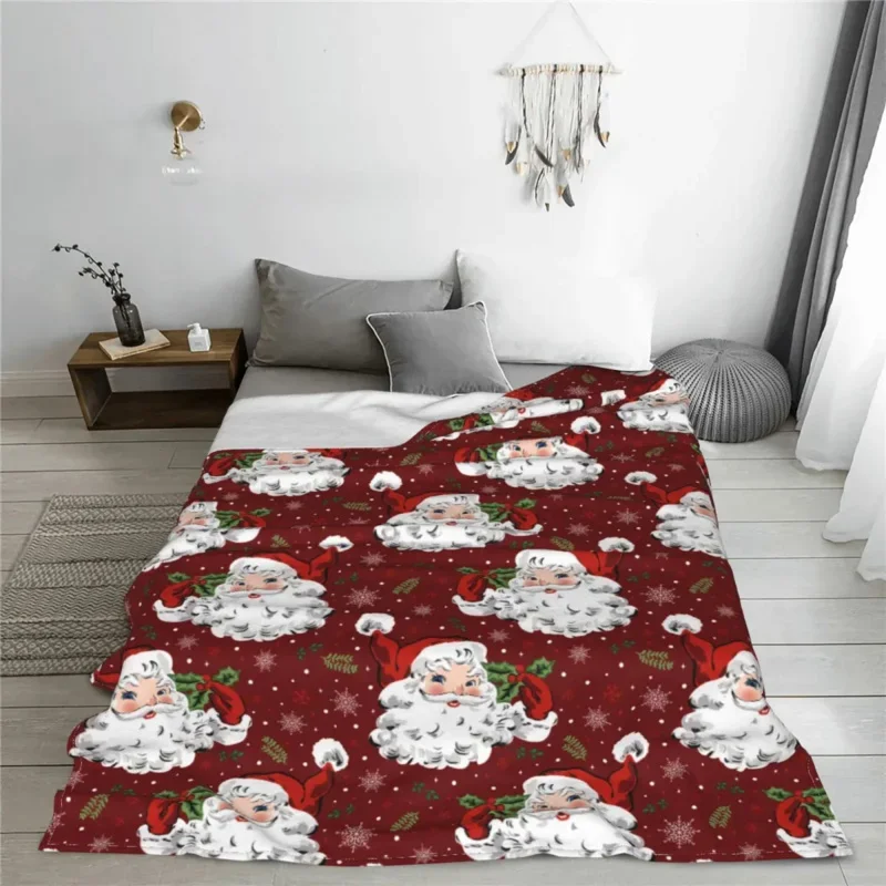 

Christmas Flannel Print Santa Claus With Snowflake And Holly Super Warm Throw Blankets For Sofa Office Quilt