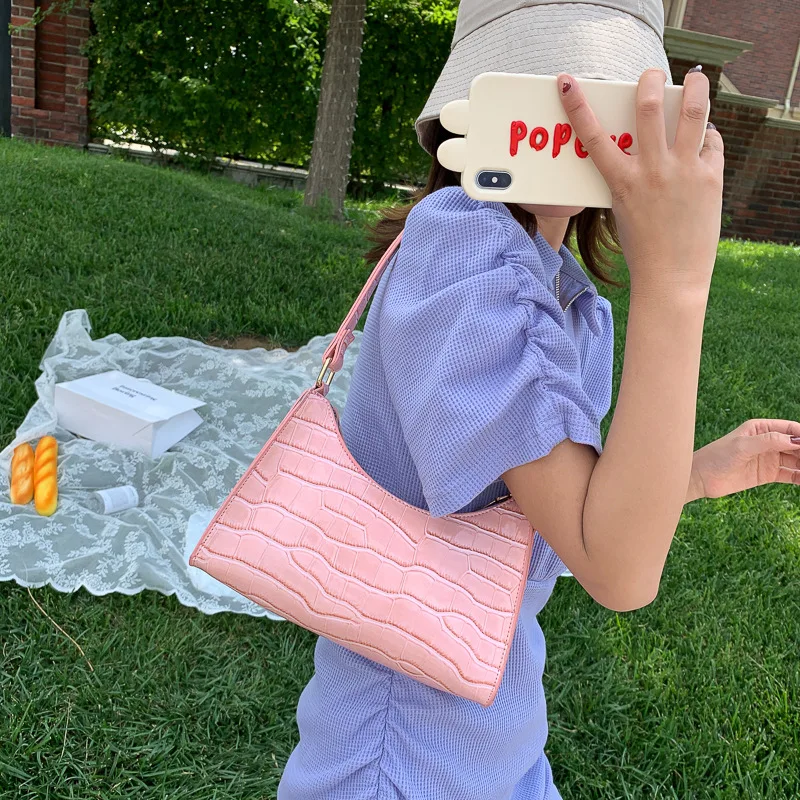 

Women Solid Hobo Bags Retro Classic Underarm Bag Casual Laides Shoulder Bag Dating Bag PU Leather Chain Handbags Totebag