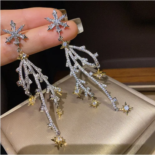 

Luxury diamond embellishment exaggerated snowflake branches drifting snow earrings vintage earrings winter dress accessories