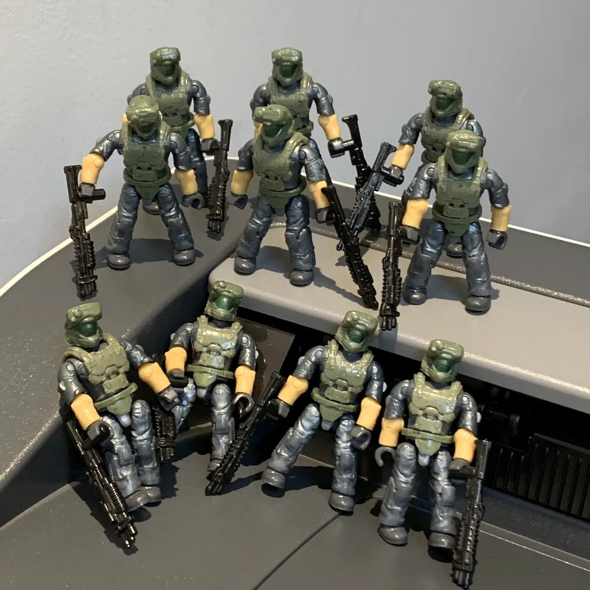 MEGA Construx Infinite Buildable Vehicle Figure Set UNSC MARINE