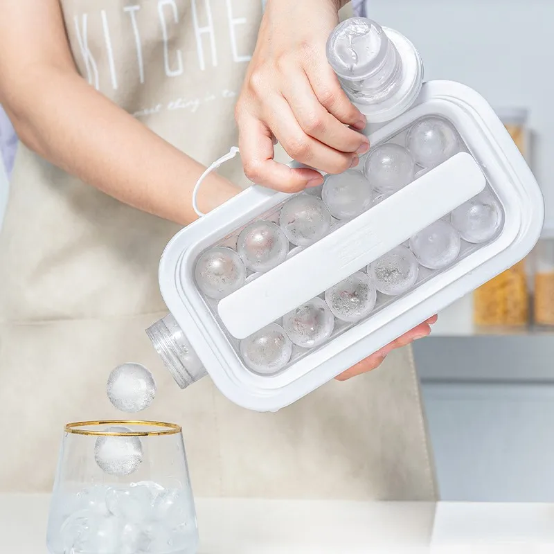 

Ice Ball Maker Portable Ice Maker Bottle Makes 2 in 1 Silicone Curling Kitchen Gadget Creative Ice Cube Tray Ice Hockey Kettle
