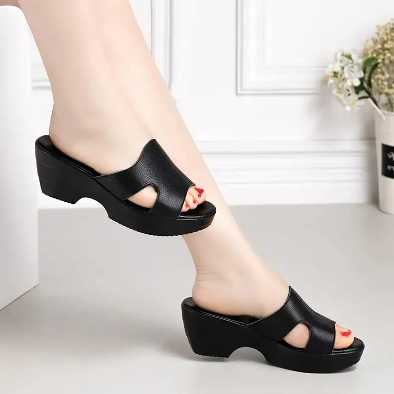 

Женские сандалии-танкетки, летние босоножки из натуральной кожи, размеры 41 42