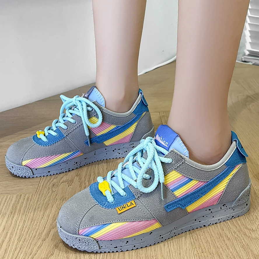 

2022 New Woman Sports Shoes Female Colorful Rainbow Colors Vulcanized Sneakers Fashion Girl Shoes Walking Ladies Casual Flats