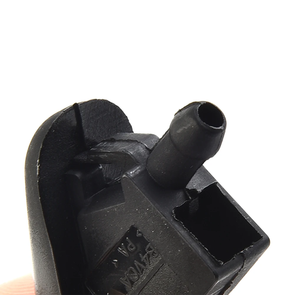 2pcs Nozzle Washer 2x Accessories For Ford Fiesta 2001-2008 For Ford Focus MK2 MK3 2005-2012