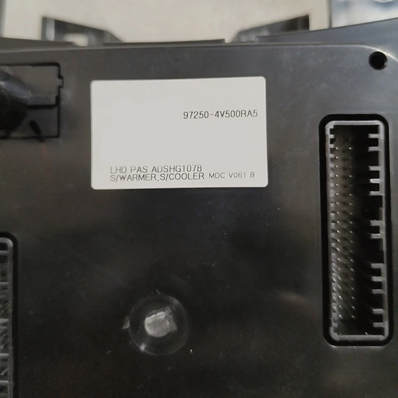 Автомобильная эконом-кожа как показано на рисунке 1 шт. для HYUNDAI ELANTRA MD 2011-2016