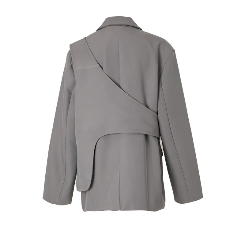 Рисунок 4 - Женский Асимметричный Блейзер