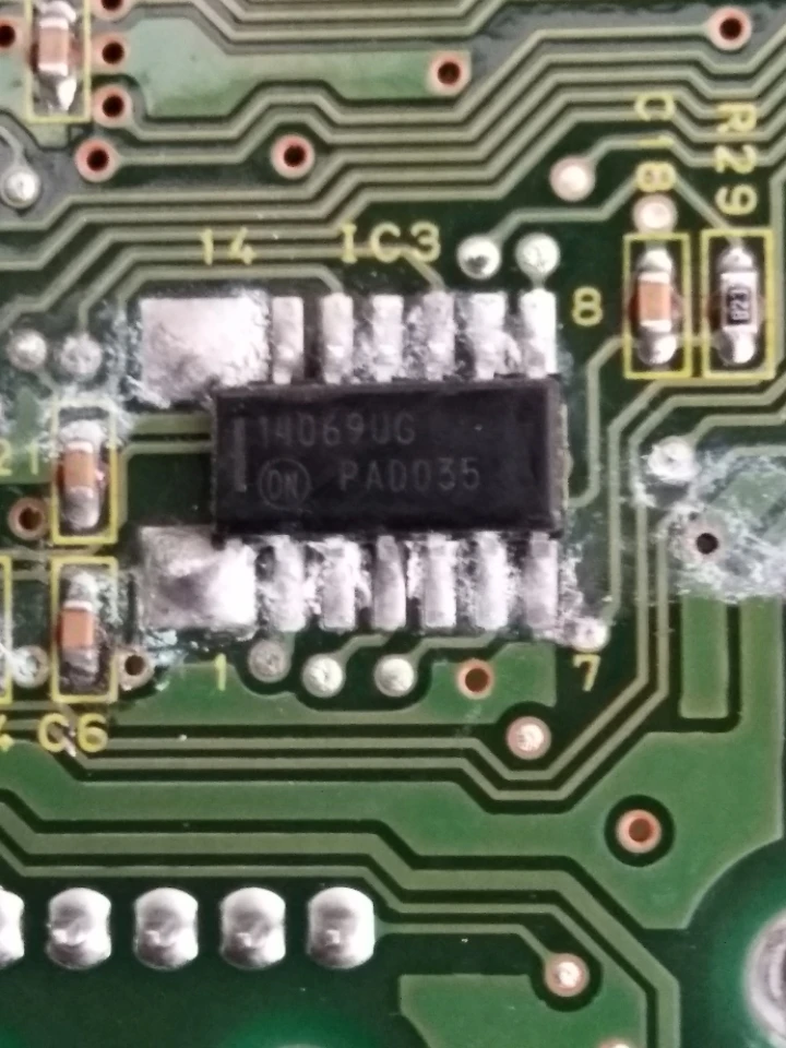 

Free shipping 14069UG 14 10PCS